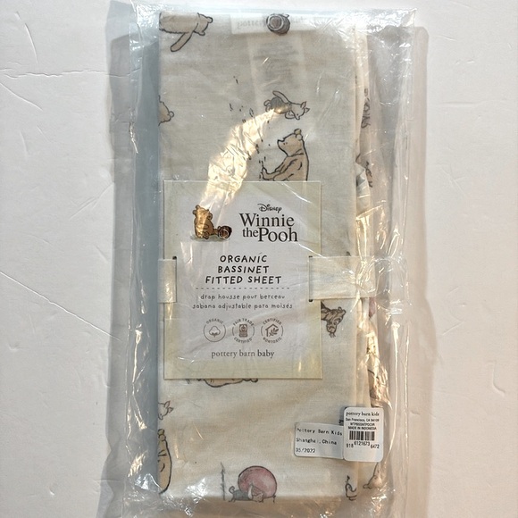Pottery Barn Baby Winnie the Pooh bassinet sheet - Picture 1 of 4